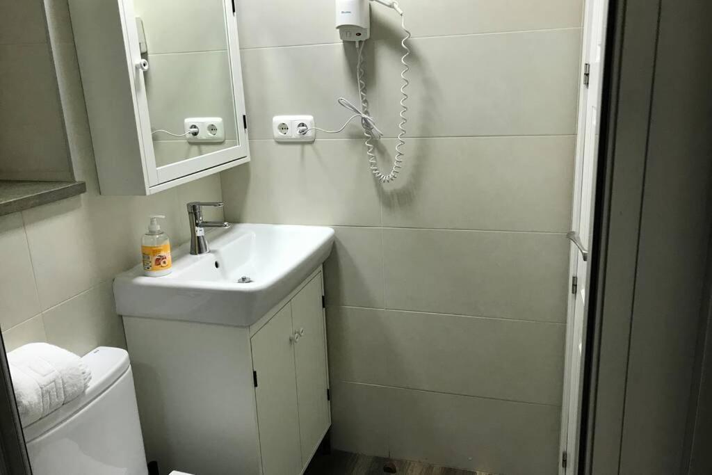 Bonito Apartamento Junto A Paseo De La Bomba Daire Granada Dış mekan fotoğraf